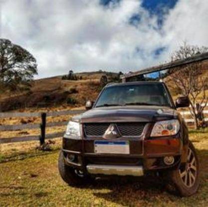 MITSUBISHI PAJERO TR4 2.0 4X4 16V 140CV FLEX 4P AUTOMÁTICO